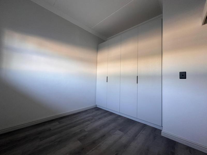 To Let 2 Bedroom Property for Rent in Brackenfell South Western Cape